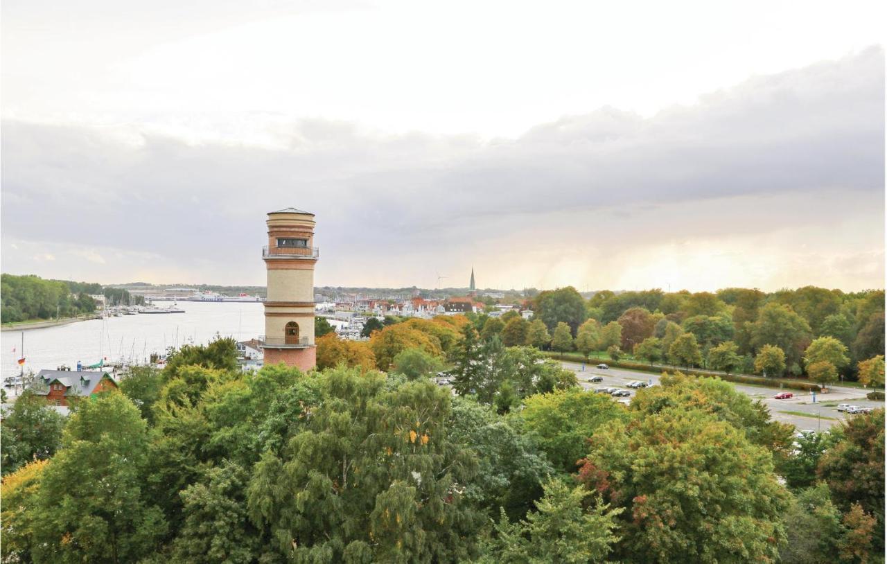 Lovely Apartment In Luebeck Travemuende With Sauna エクステリア 写真