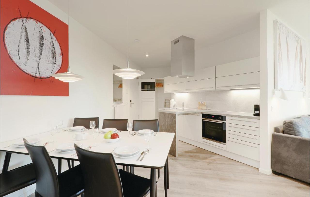 Lovely Apartment In Luebeck Travemuende With Sauna エクステリア 写真