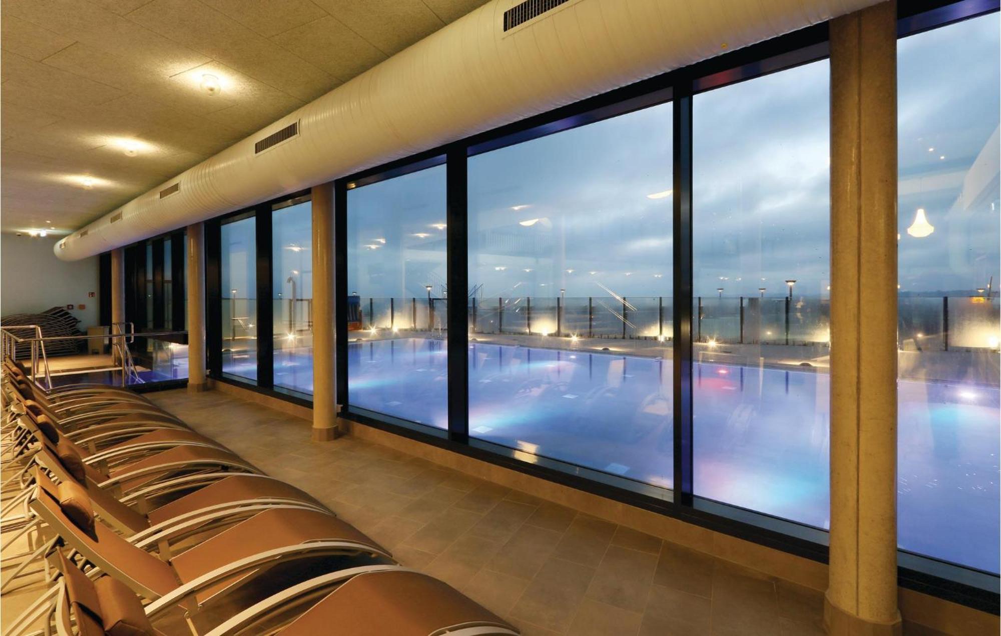 Lovely Apartment In Luebeck Travemuende With Sauna エクステリア 写真