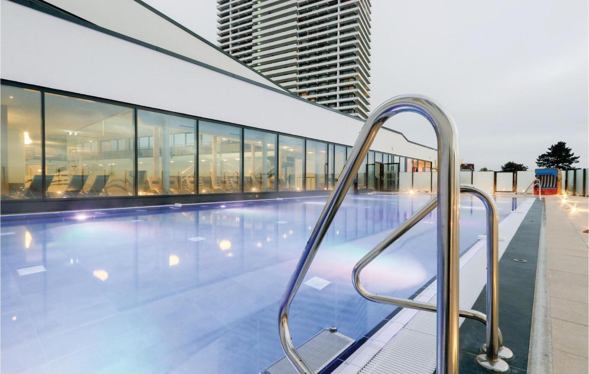 Lovely Apartment In Luebeck Travemuende With Sauna エクステリア 写真